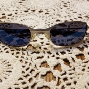 Oakley square 2.0 sunglasses